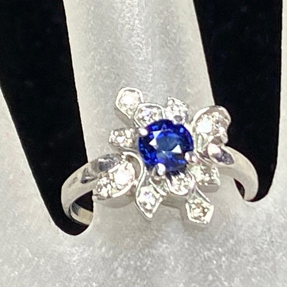 Platinum 0.66ct Burmese Blue Sapphire 0.25ct G/VS round brilliant Diamond ring 7